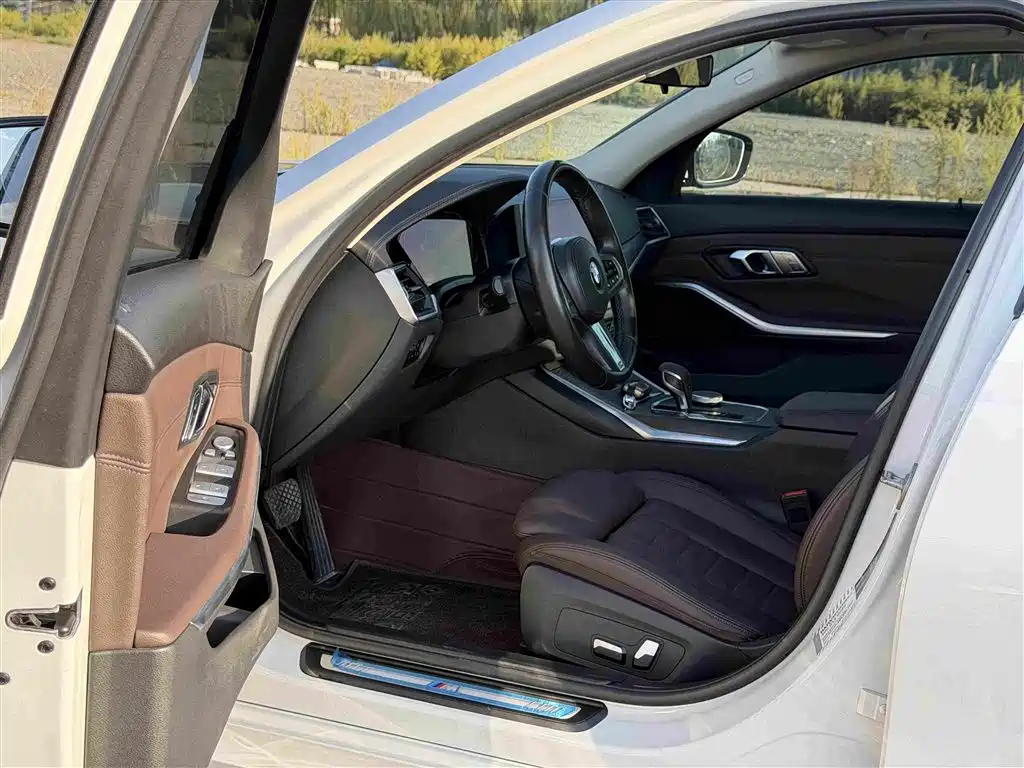 BMW 3 Series — миниатюра 7