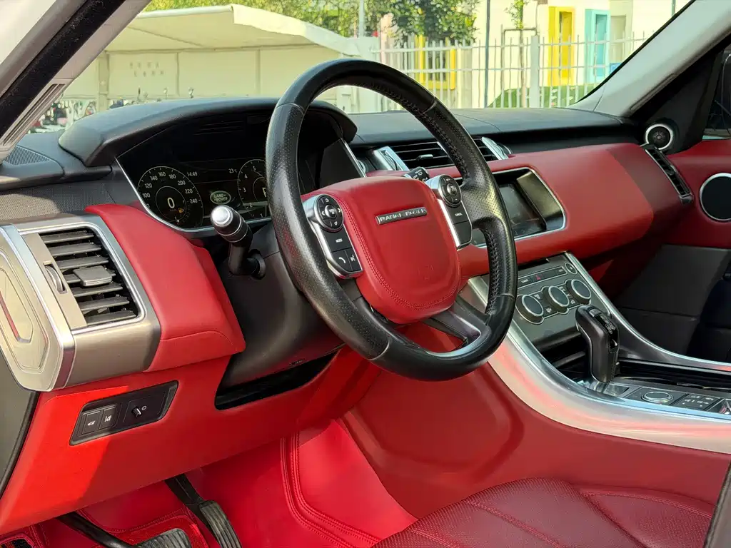 Land Rover Sport — миниатюра 10