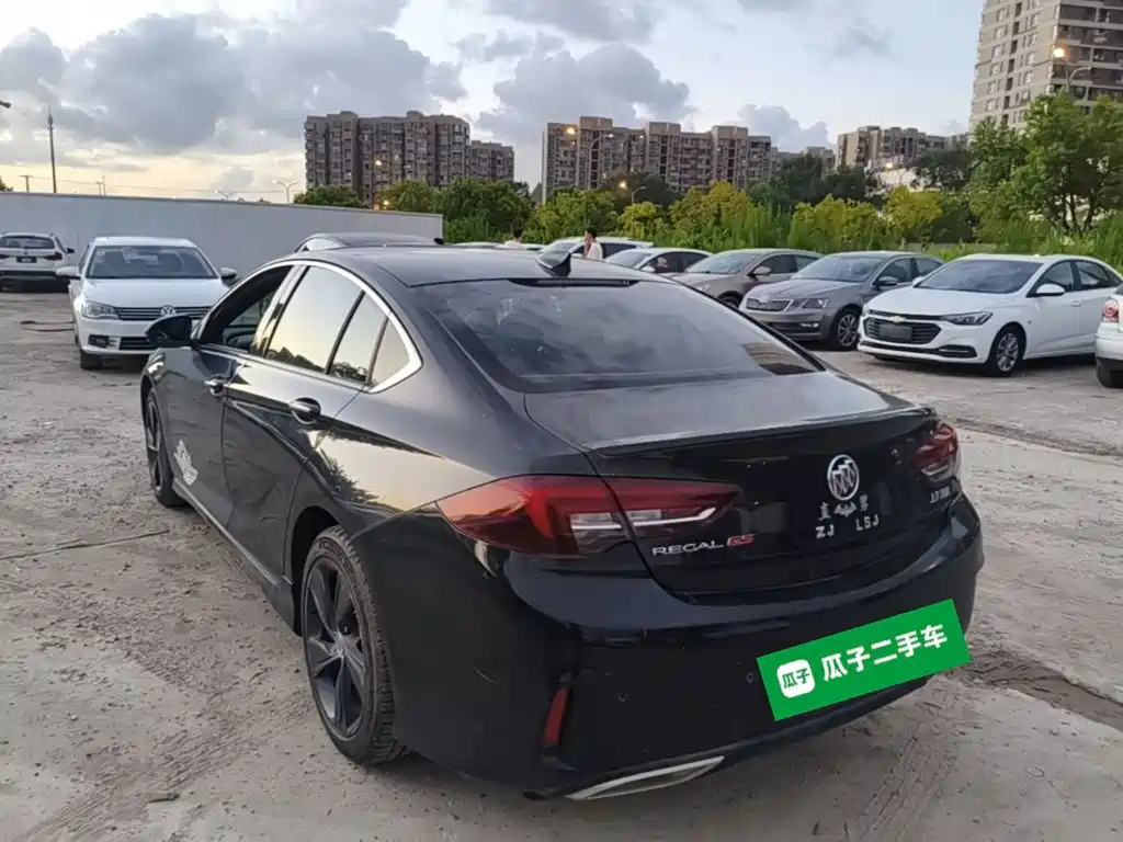 Buick Regal — миниатюра 5