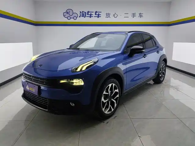 Lynk & Co 02