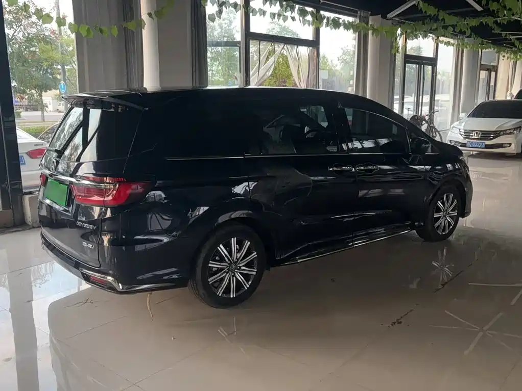 Honda Odyssey — миниатюра 5