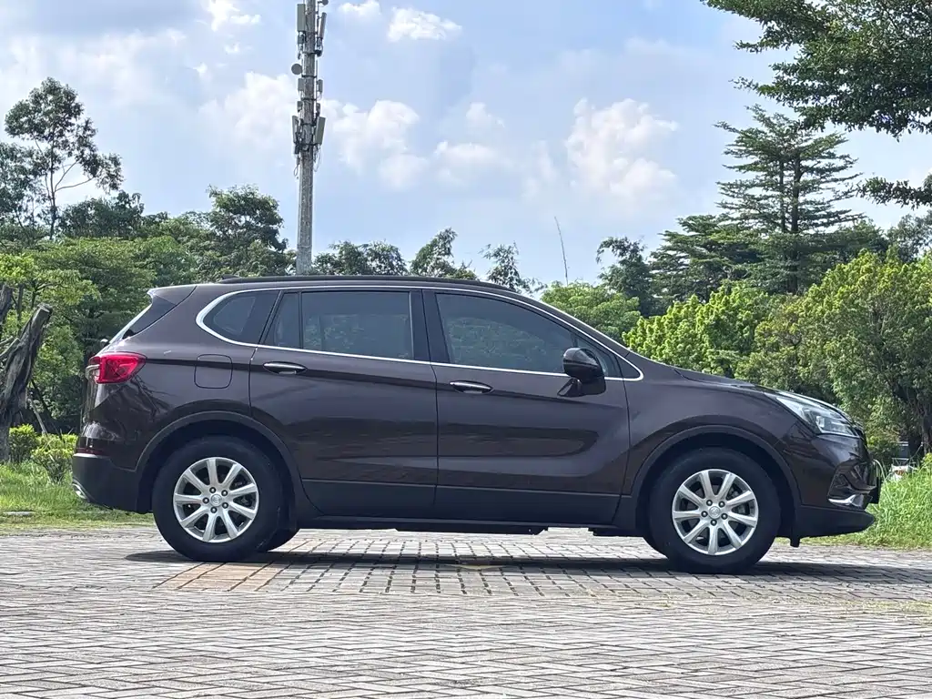 Buick Envision Plus — миниатюра 10