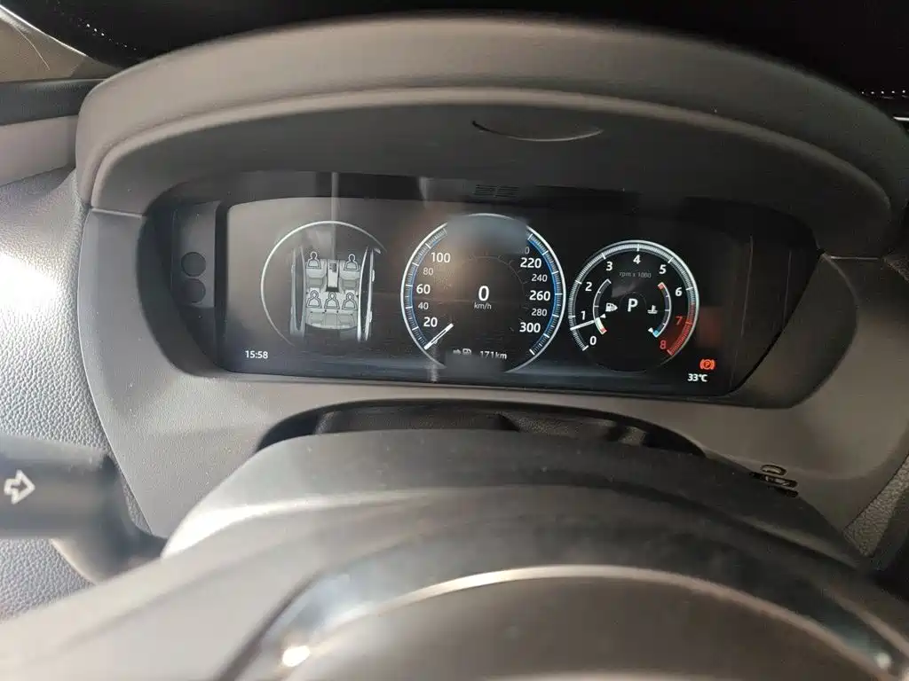 Jaguar XEL — миниатюра 4