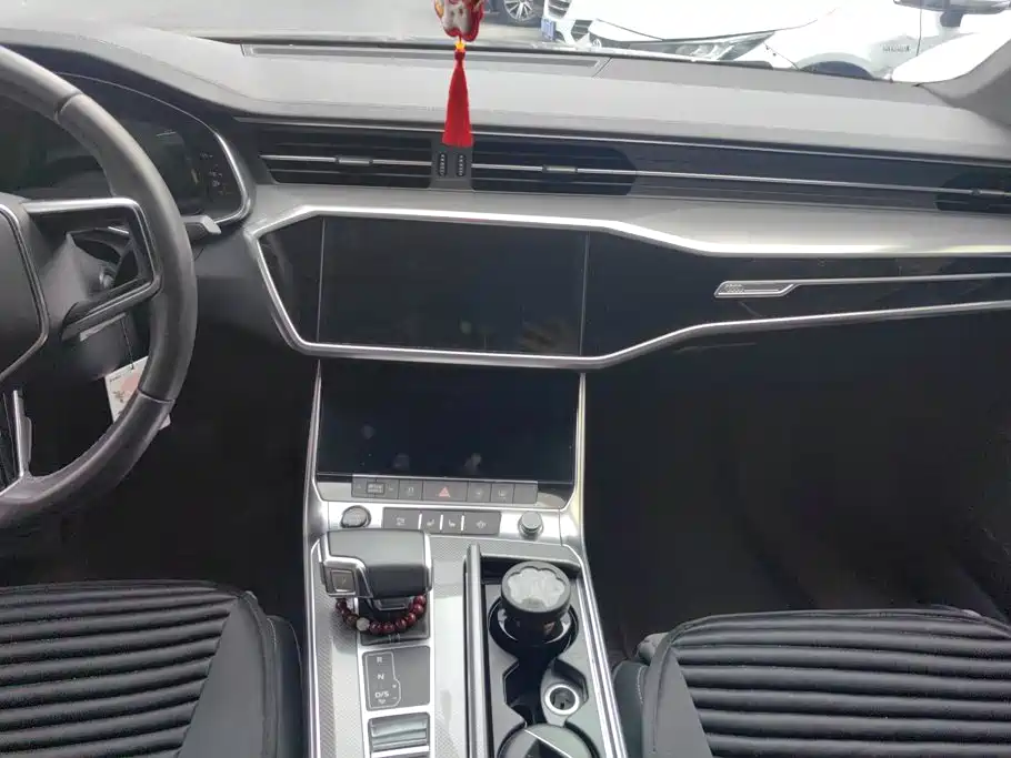 Audi A6L — миниатюра 13