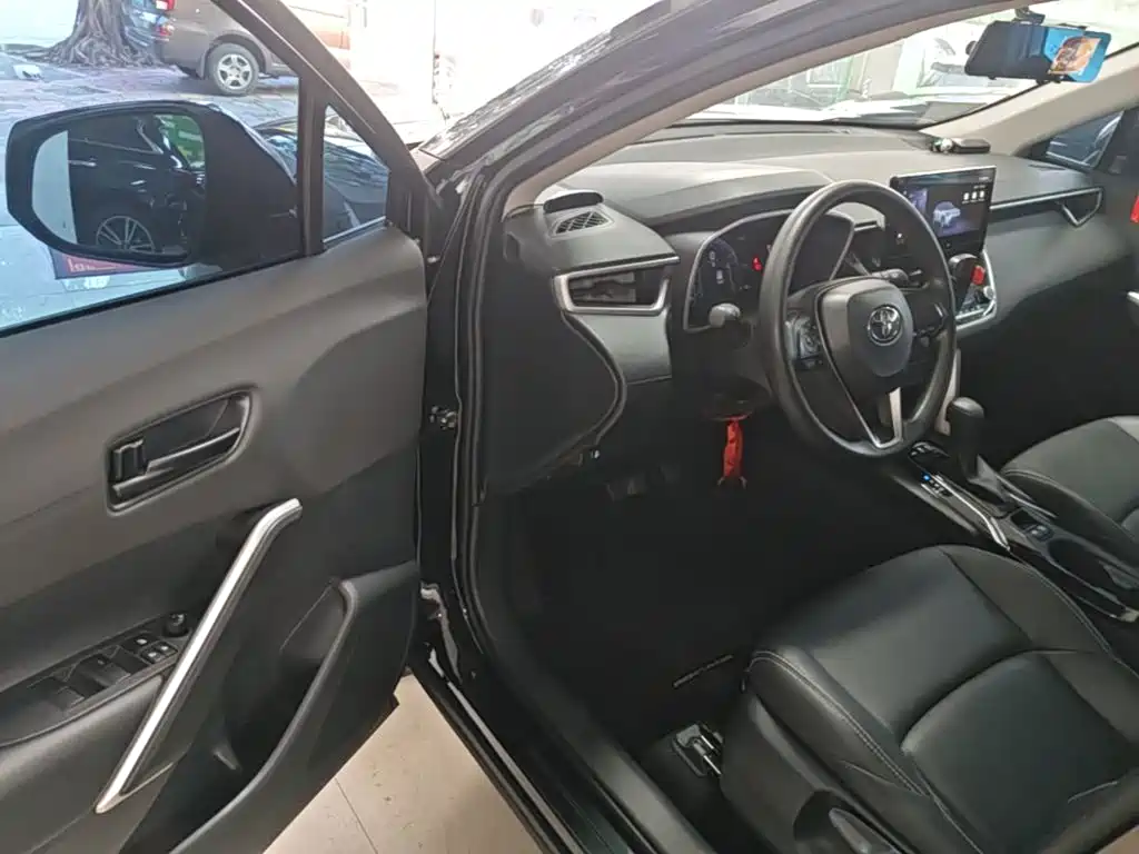 Toyota Frontlander — миниатюра 16