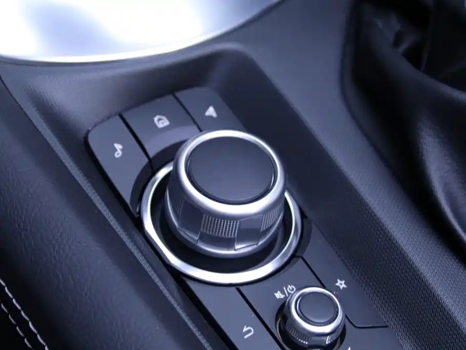 Mazda MX-5 — миниатюра 11
