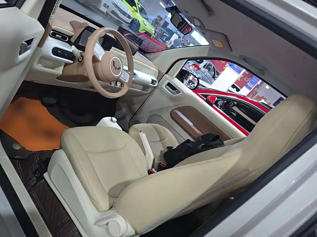 Wuling MINIEV — миниатюра 15