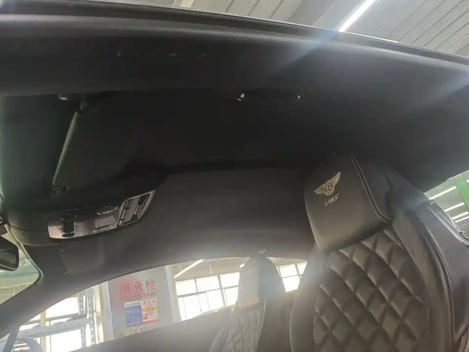 Bentley Continental — миниатюра 6