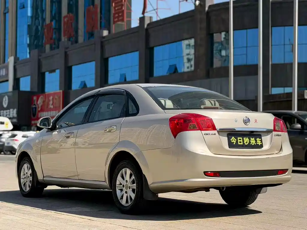 Buick Excelle — миниатюра 7