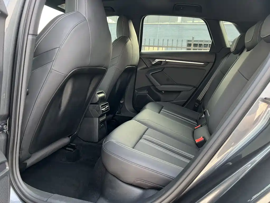 Audi A3 2022 Sportback 35 TFSI Fashion Sport