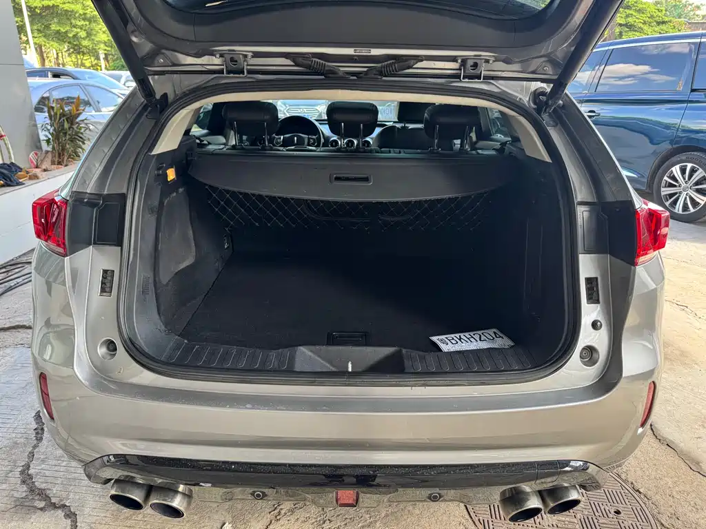 WEI PAI WEI BRAND VV7