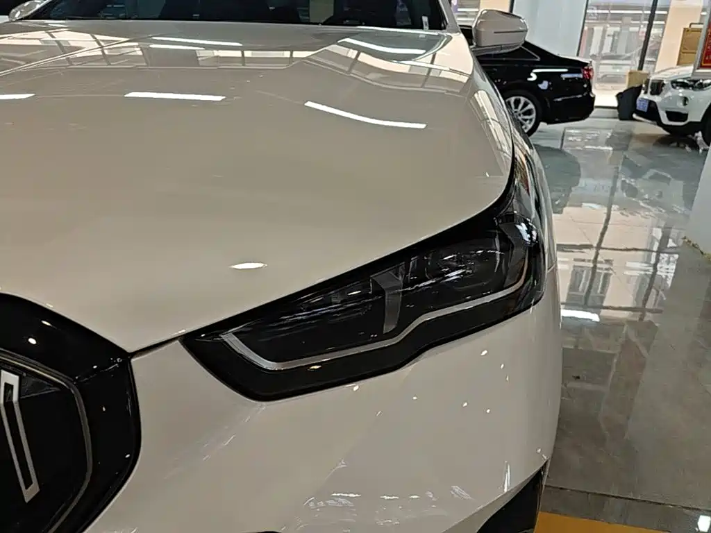 BMW 5 Series — миниатюра 24