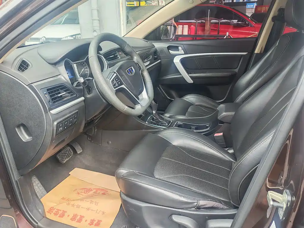 Geely Emgrand — миниатюра 8