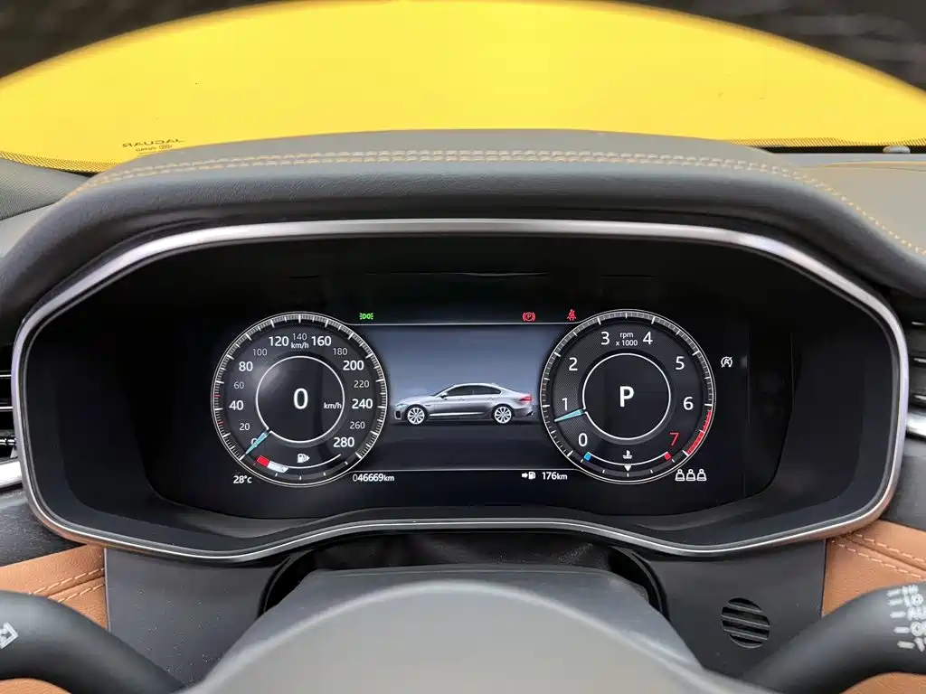 Jaguar XFL — миниатюра 13
