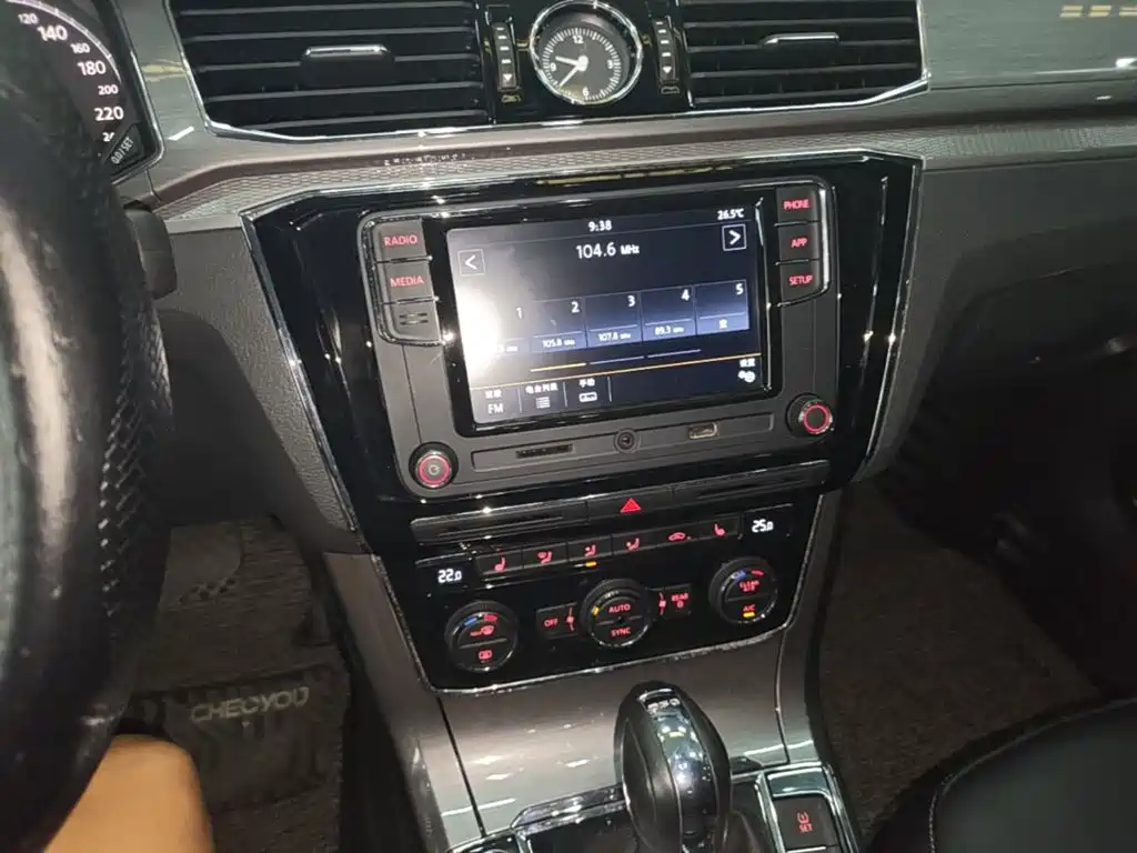Volkswagen Passat — миниатюра 13