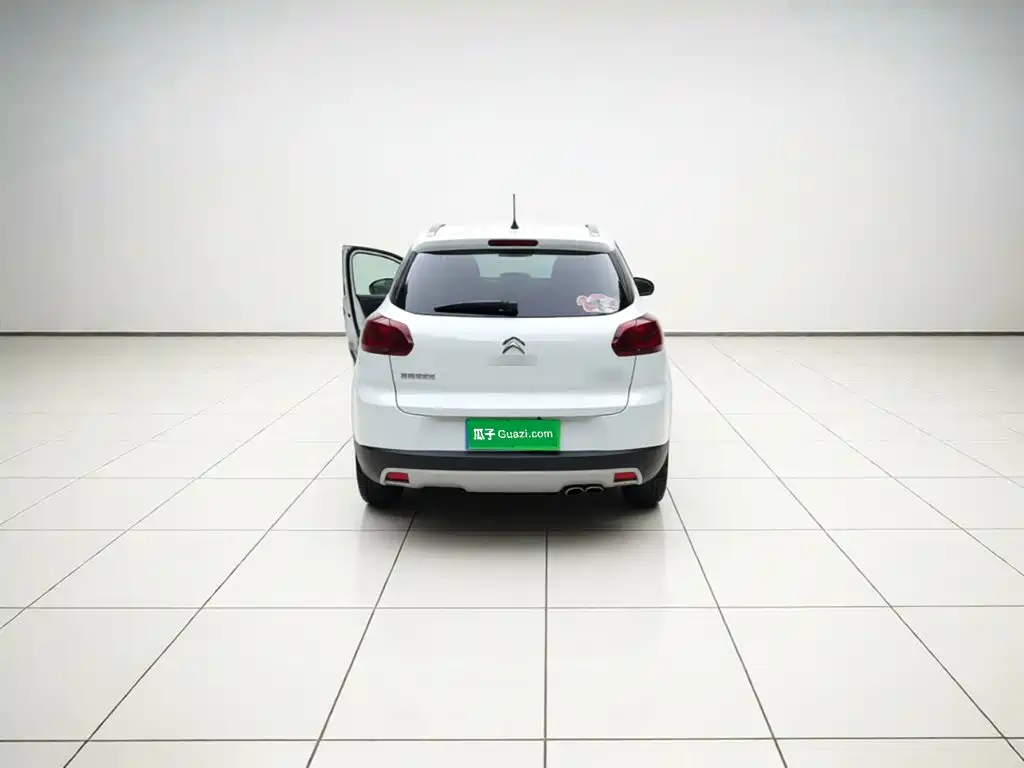 Citroen C3-XR — миниатюра 3