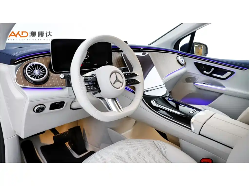 MERCEDES-BENZ EQE SUV