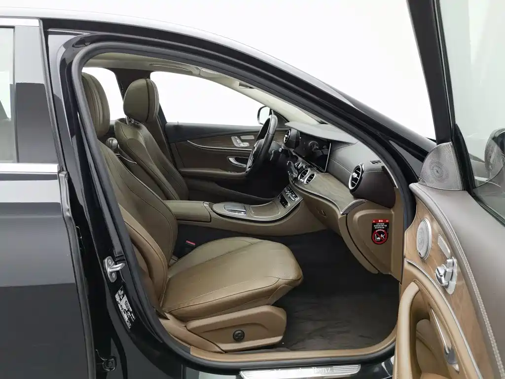 Mercedes-Benz E-Class New Energy — миниатюра 23