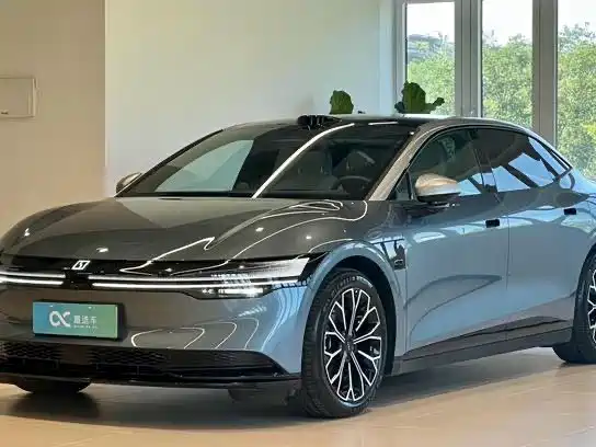 2024 Zeekr 007