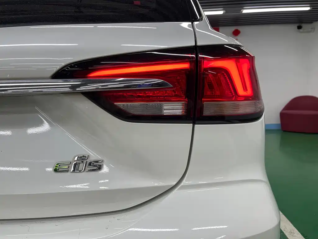 Roewe Ei5 — миниатюра 26
