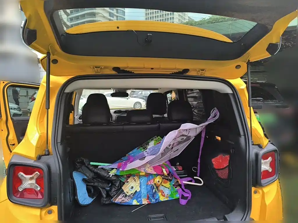 Jeep Renegade — миниатюра 15