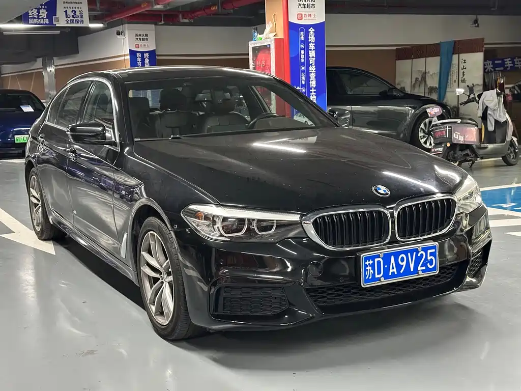 BMW 5 Series — миниатюра 3