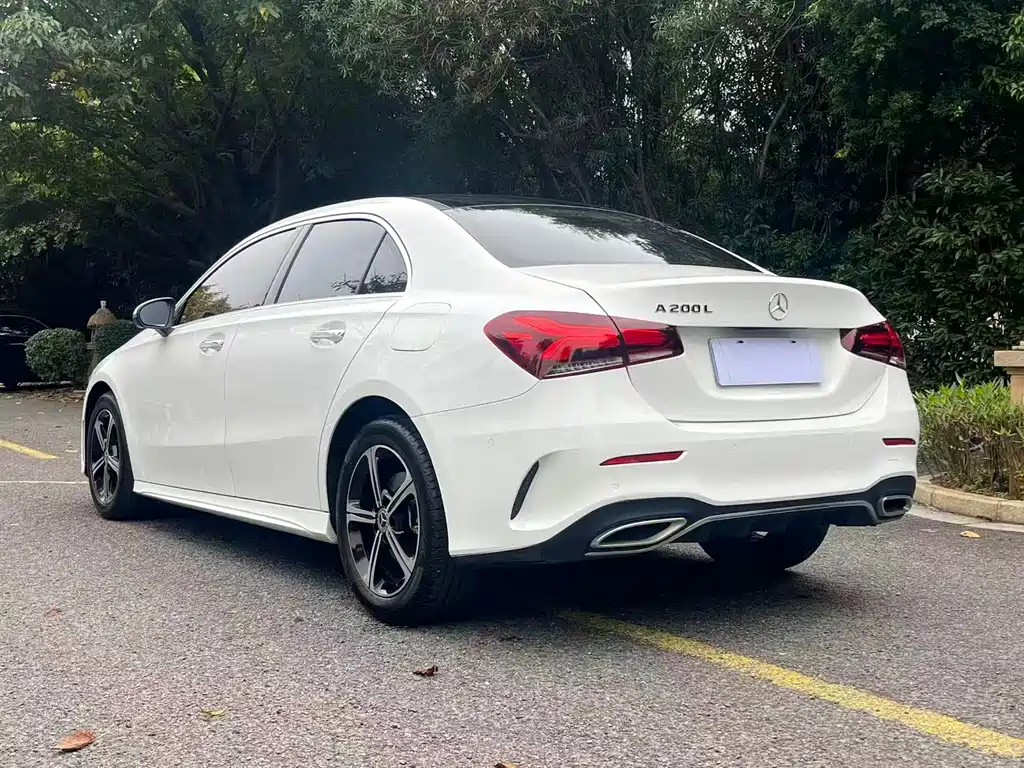 MERCEDES-BENZ A CLASS