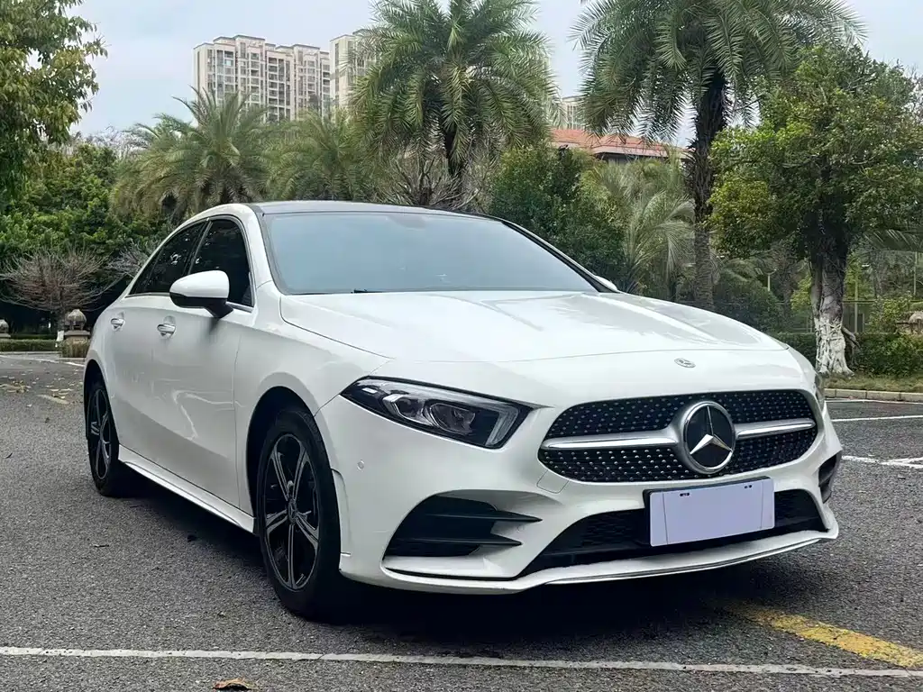 MERCEDES-BENZ A CLASS