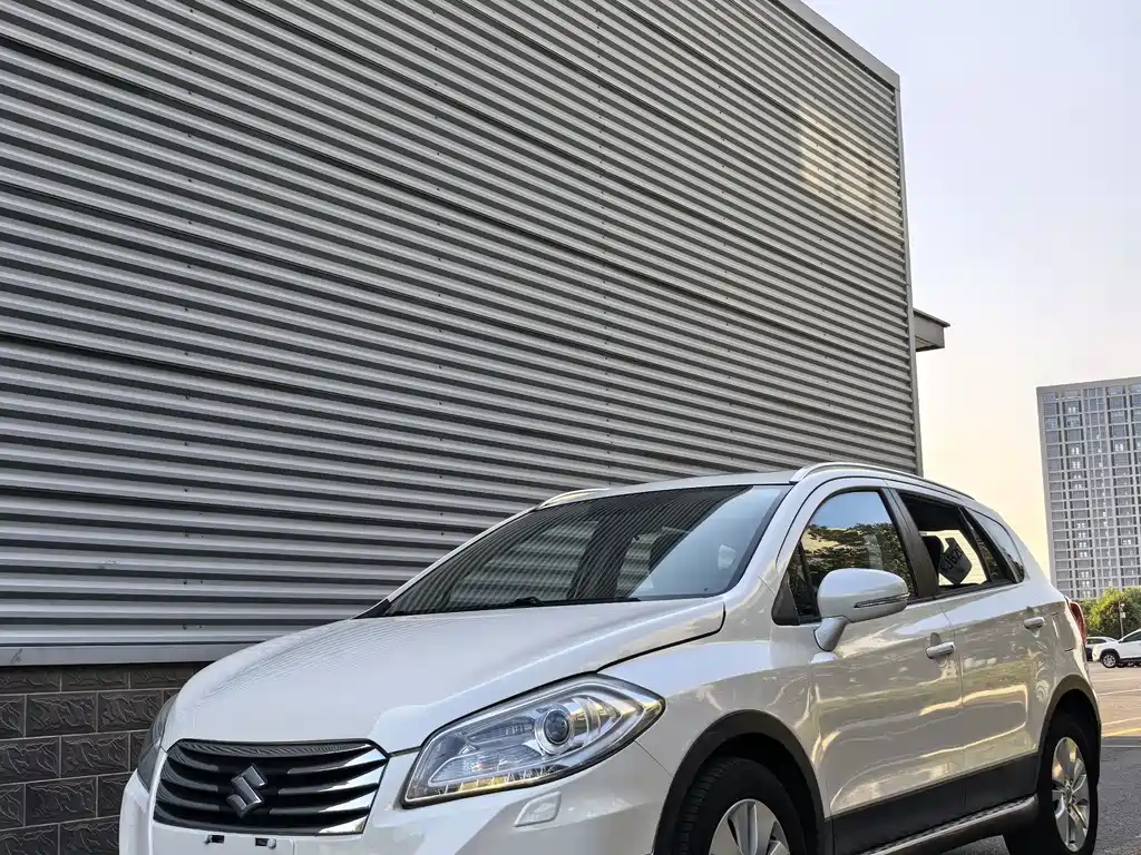 Suzuki S-Cross