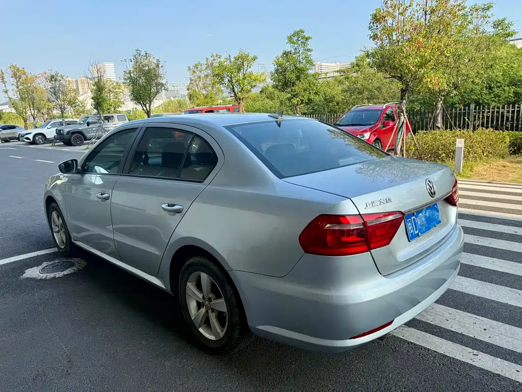 Volkswagen Lavida — миниатюра 4