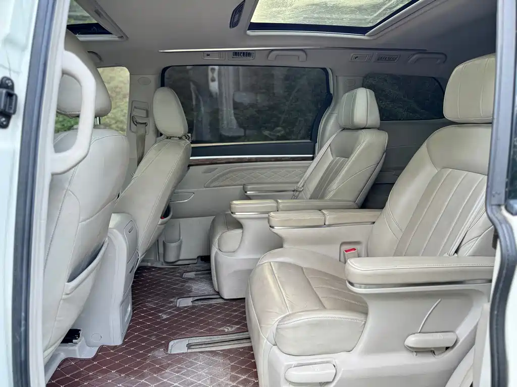 GAC Motor Trumpchi M8 — миниатюра 9