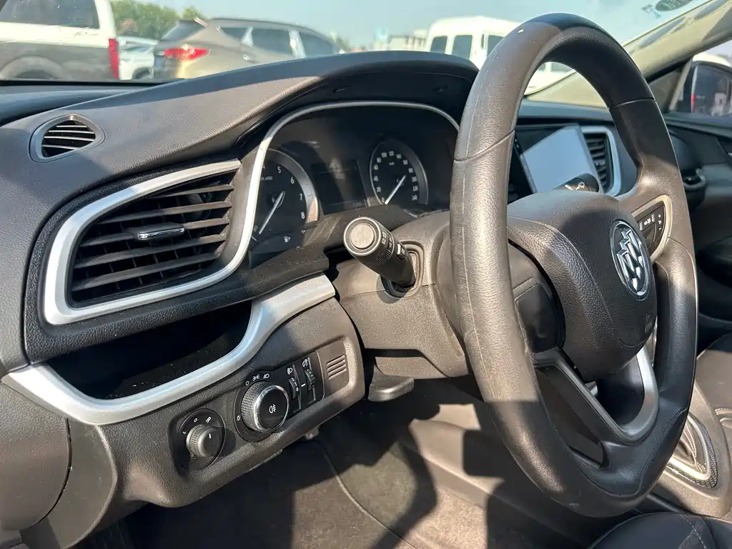 Buick Excelle — миниатюра 12