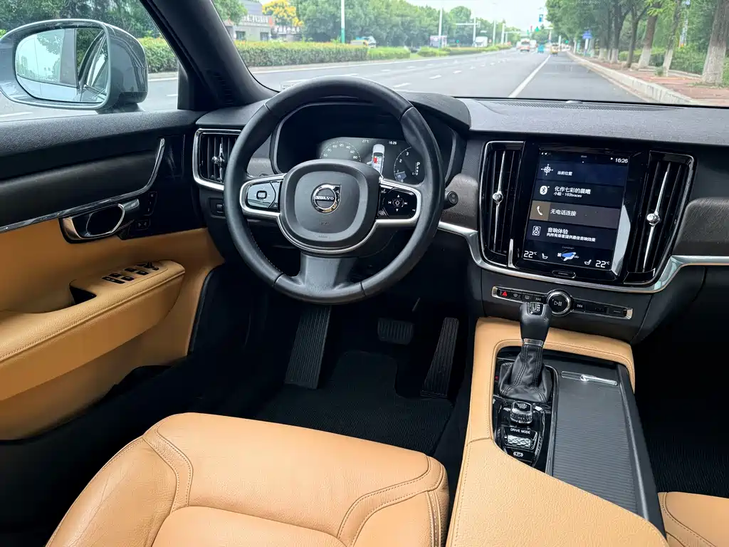 Volvo V90 — миниатюра 7