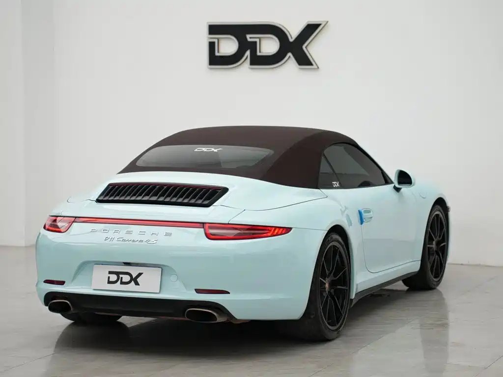 Porsche 911 — миниатюра 5