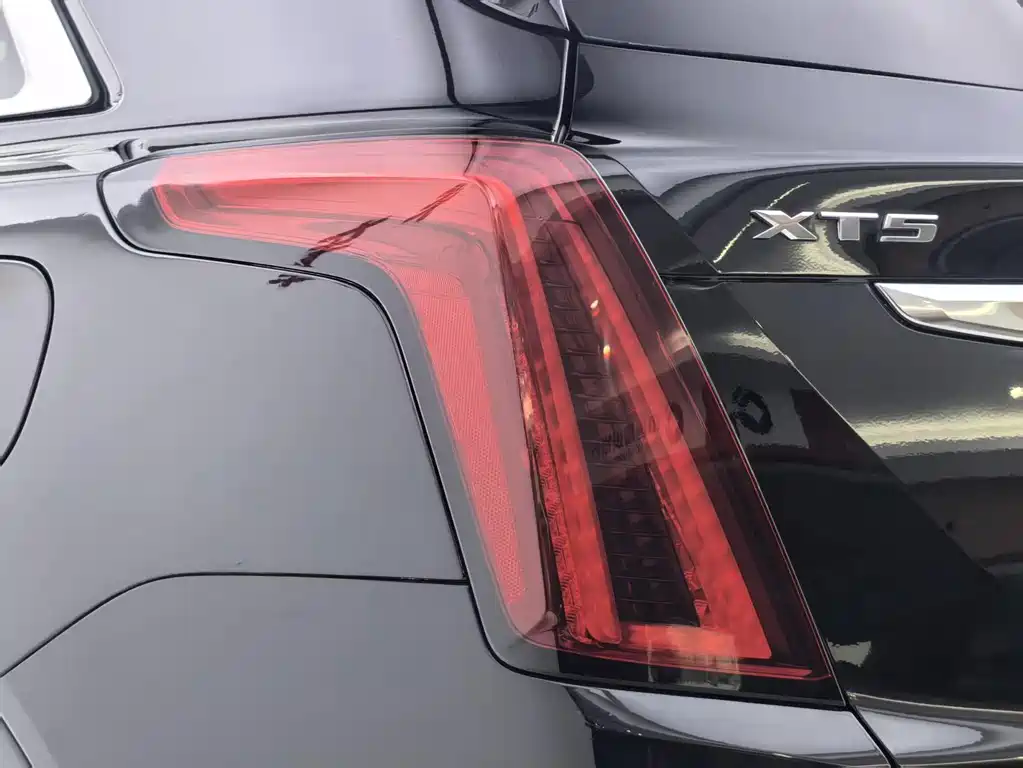 Cadillac XT5 — миниатюра 28