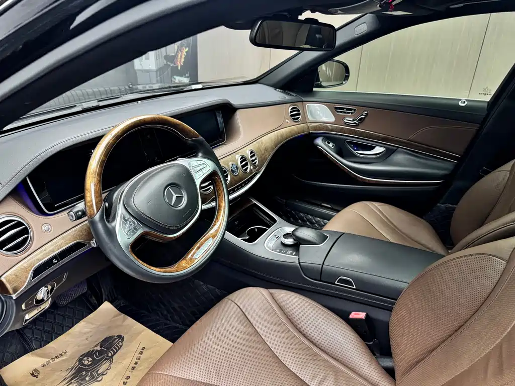 Mercedes-Benz S-Class — миниатюра 10