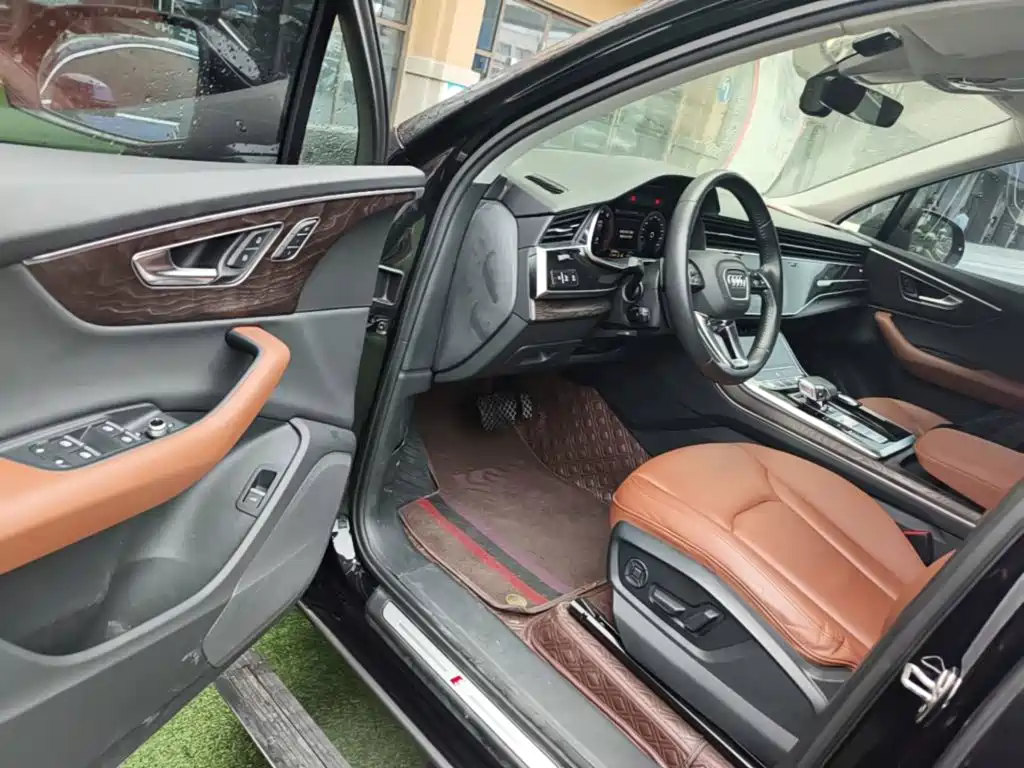 Audi Q7 — миниатюра 16