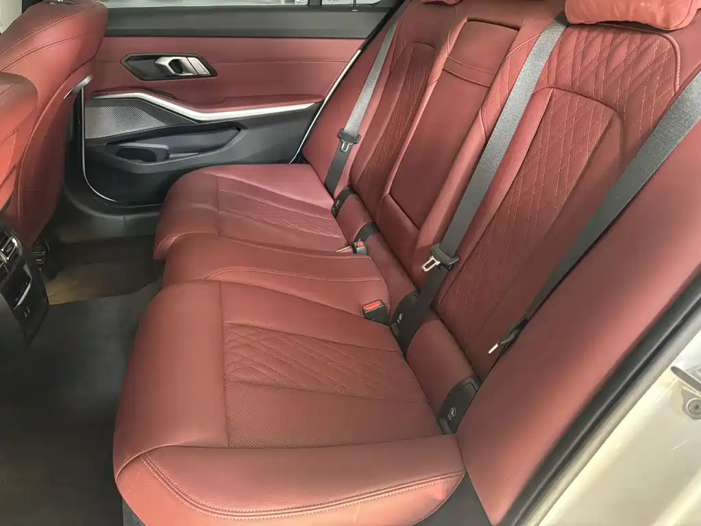 BMW 3 Series — миниатюра 9