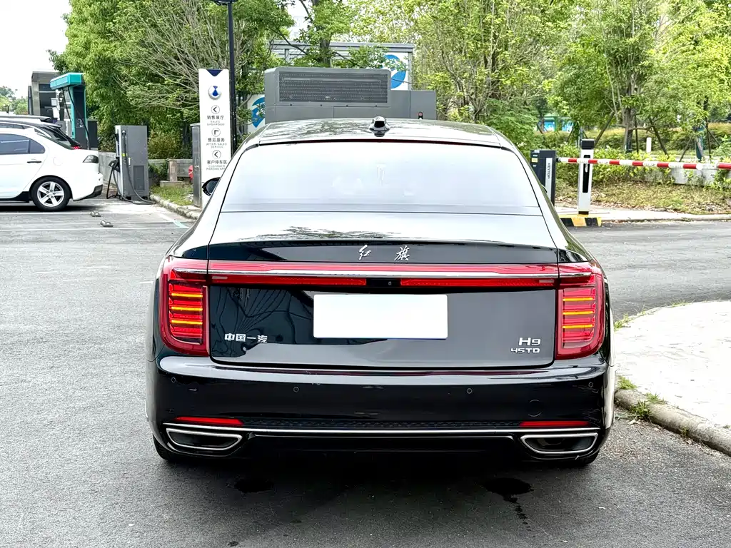 Hongqi H9 2020 2.0T