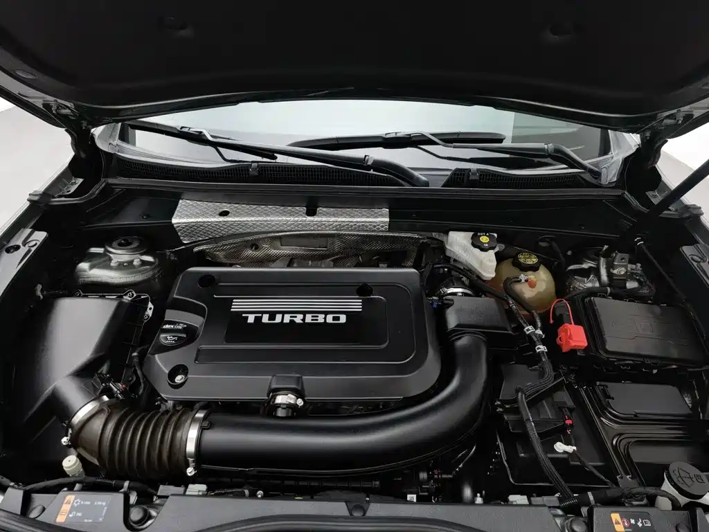 Cadillac XT4 — миниатюра 6