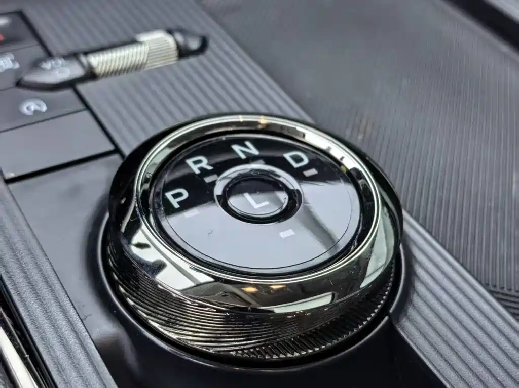 Ford Mondeo — миниатюра 20