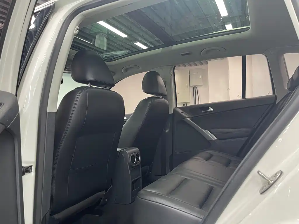 Volkswagen Tiguan — миниатюра 20