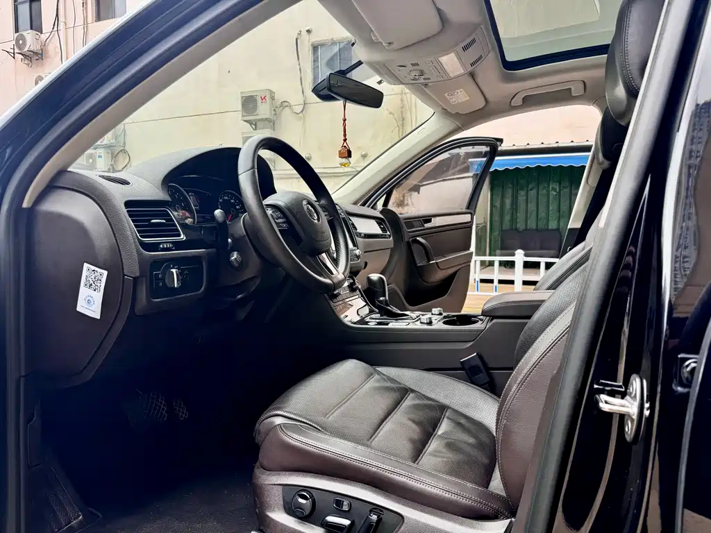Volkswagen Touareg 2017 3.0TSI