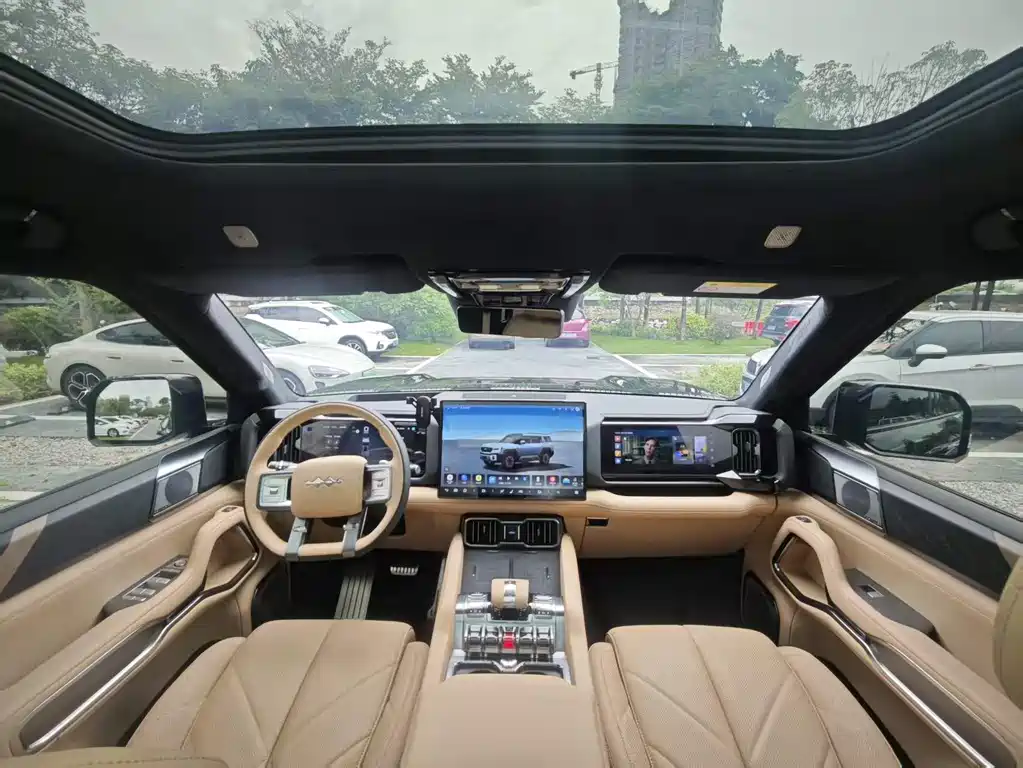 Fangchengbao Leopard 8 8 2025 Flagship 6 мест