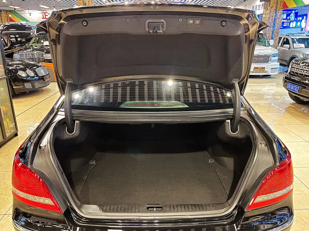 Hyundai Equus — миниатюра 11