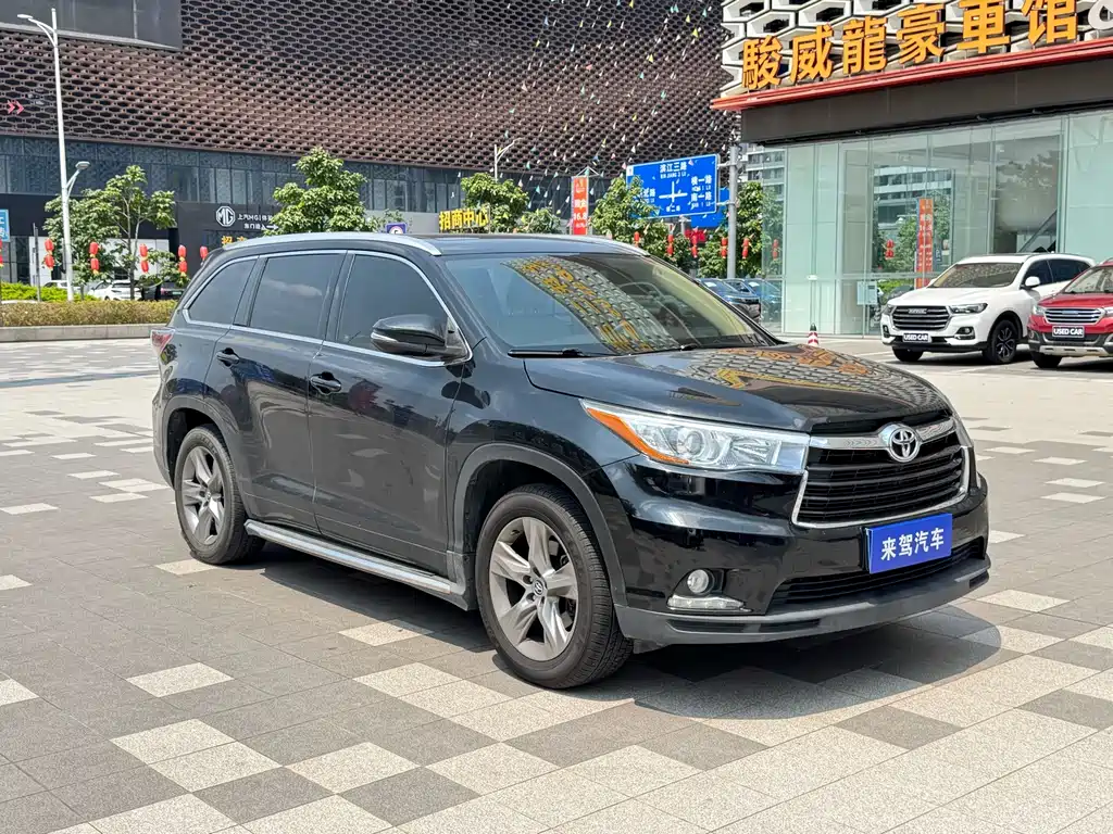 Toyota Highlander — миниатюра 3