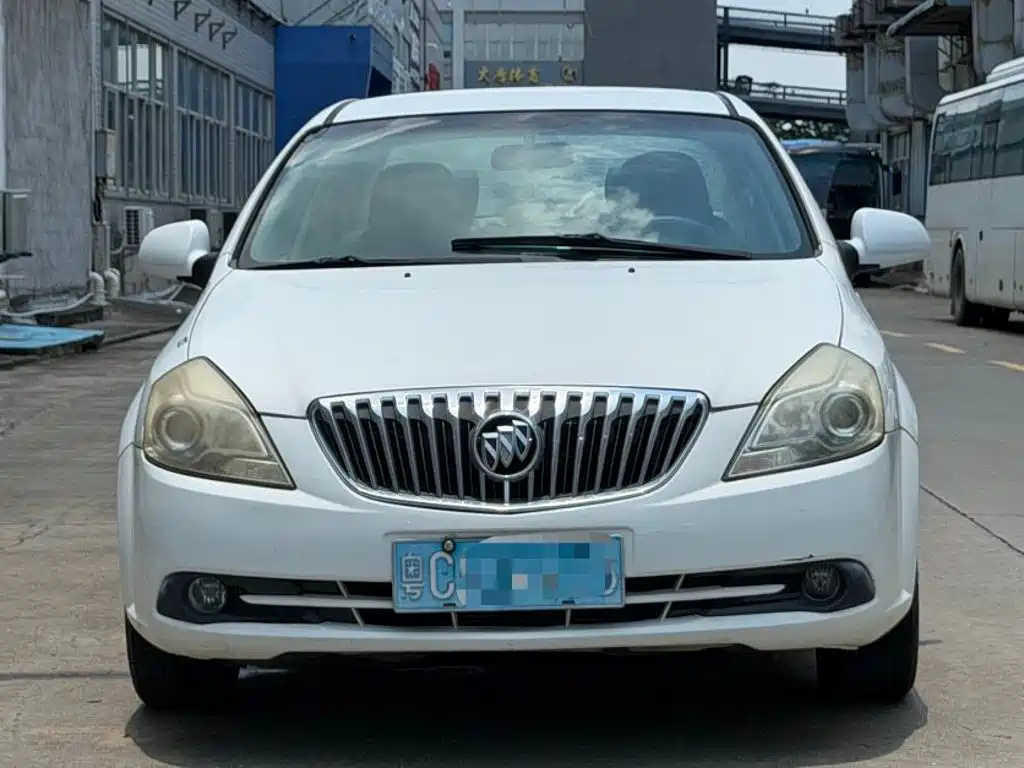 Buick Excelle — миниатюра 2