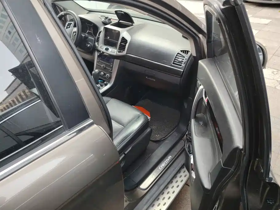 Chevrolet Captiva — миниатюра 8
