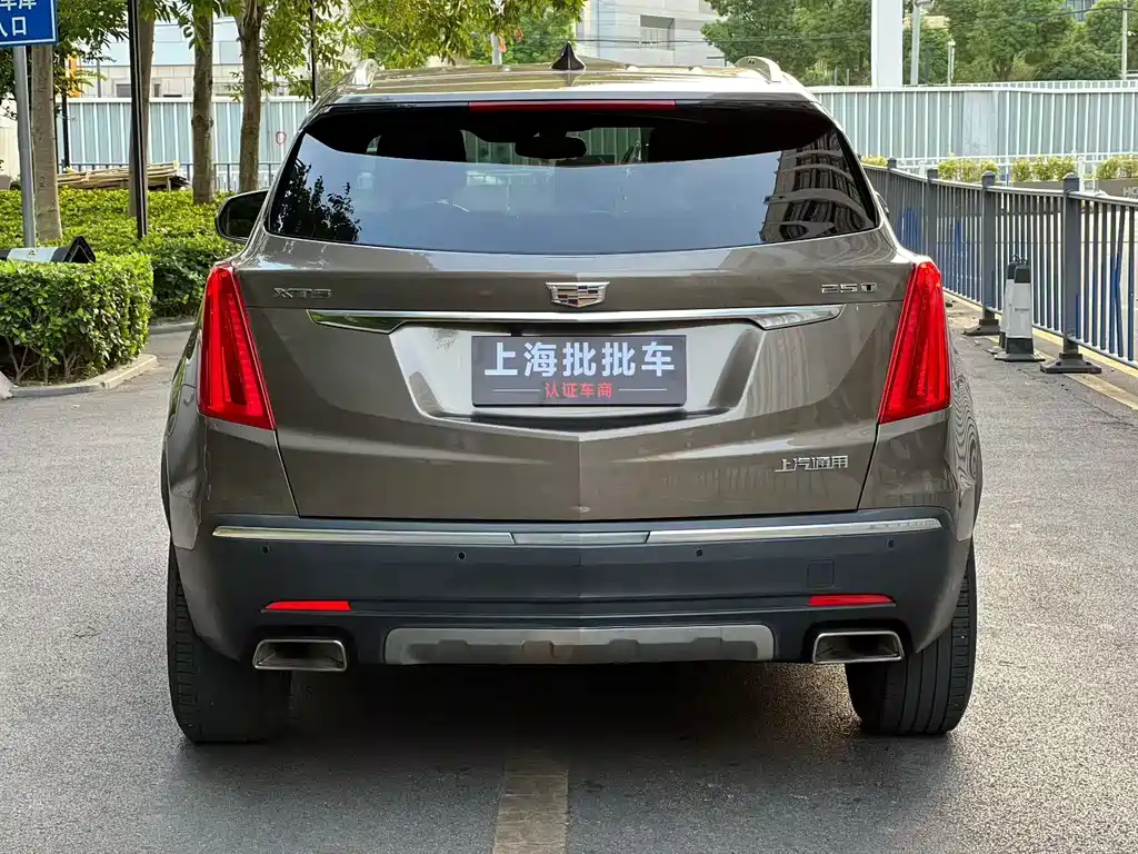 Cadillac XT5 — миниатюра 4