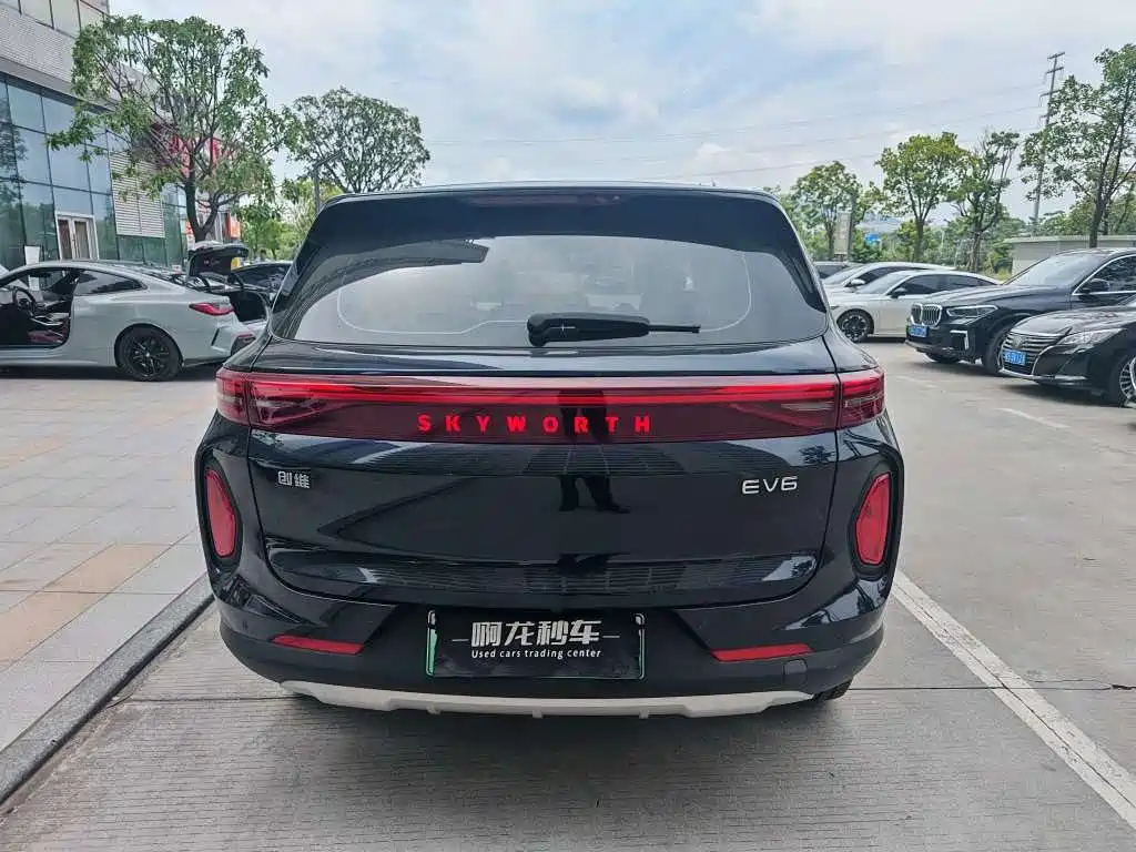 Skyworth EV6 — миниатюра 9